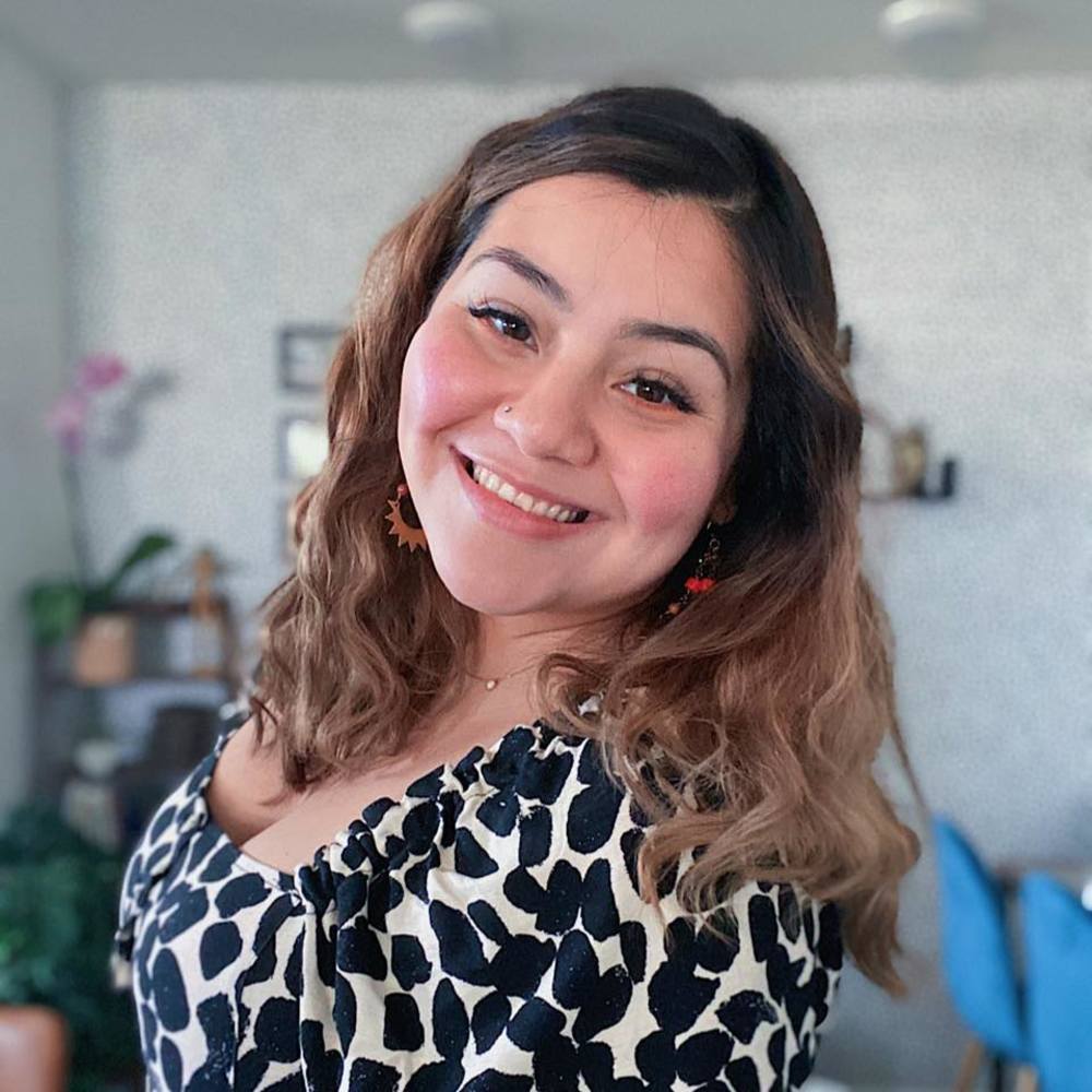 Meet your Posher, Felisha